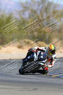 media/Mar-12-2022-SoCal Trackdays (Sat) [[152081554b]]/Turn 2 (1145am)/